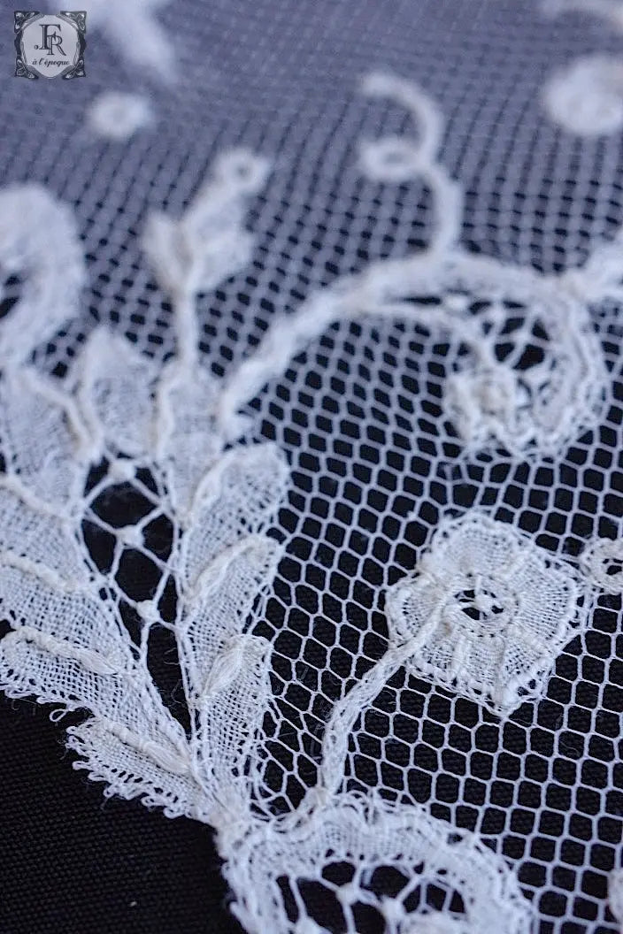 アンティークレース　dentelle ancienne アプリカッションアングレテール 226cm .FR a l'epoque