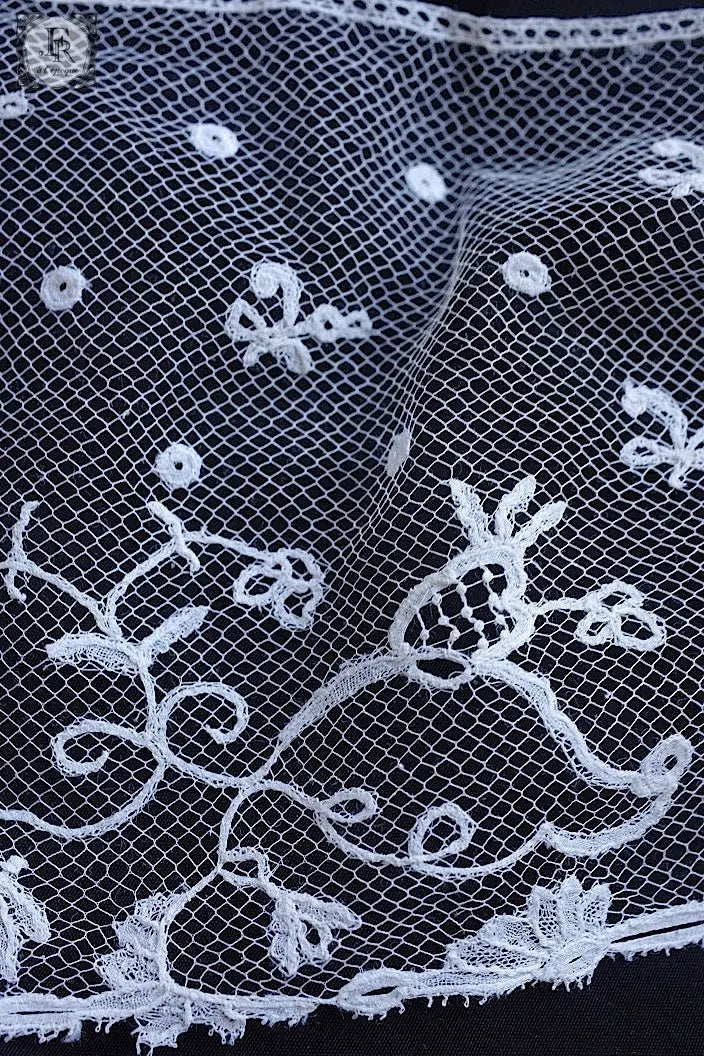 アンティークレース　dentelle ancienne アプリカッションアングレテール 290cm .FR a l'epoque