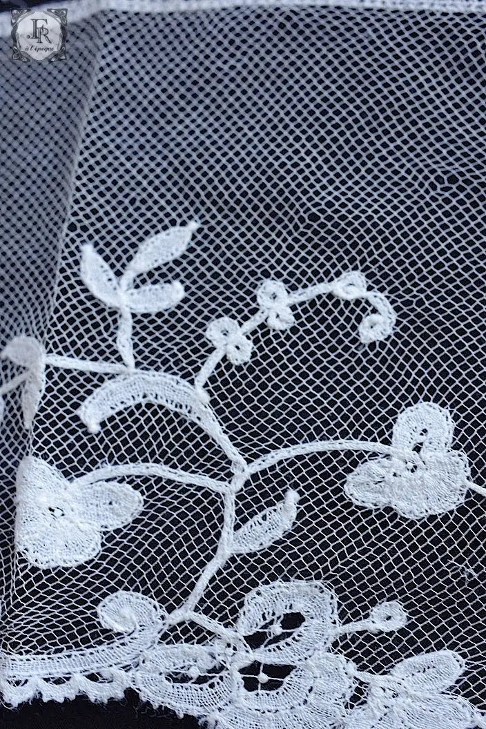 アンティークレース　dentelle ancienne アプリカッションアングレテール 65cm 125cm .FR a l'epoque