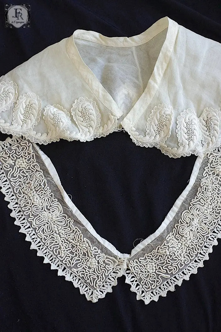 アンティークレース　dentelle ancienne 襟2つ .FR a l'epoque