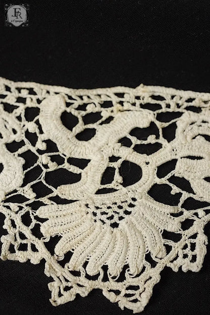 アンティークレース　dentelle ancienne クロシェレース2つ .FR a l'epoque