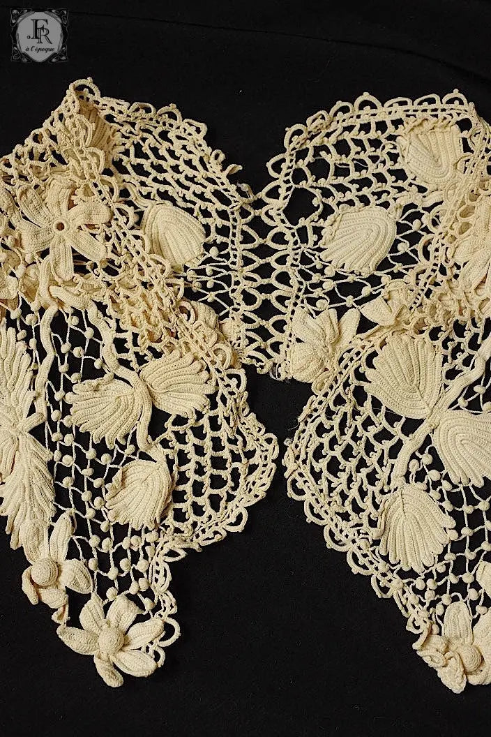 アンティークレース　dentelle ancienne クロシェレース2つ .FR a l'epoque
