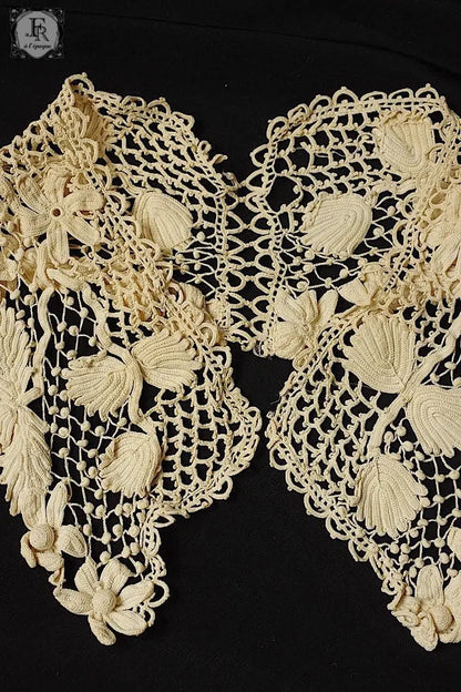 アンティークレース　dentelle ancienne クロシェレース2つ .FR a l'epoque