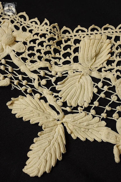 アンティークレース　dentelle ancienne クロシェレース2つ .FR a l'epoque