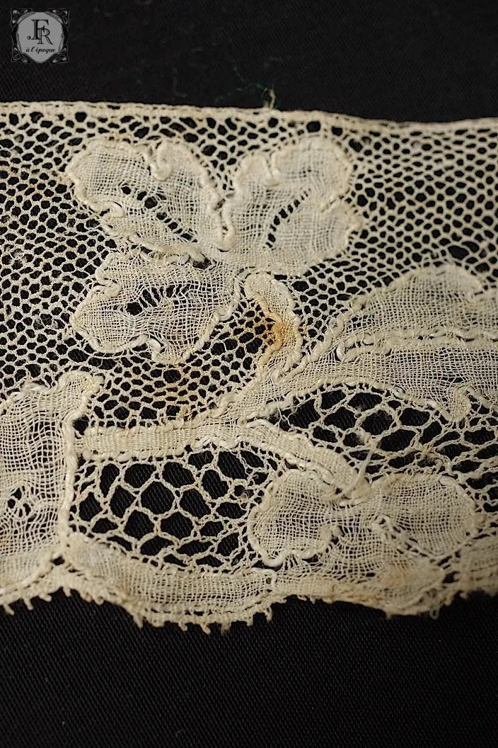 アンティークレース　dentelle ancienne マリンヌ3本 .FR a l'epoque