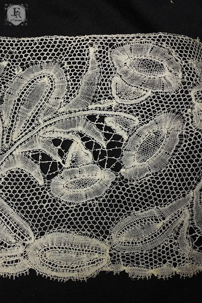 アンティークレース　dentelle ancienne ボビンレース　410cm .FR a l'epoque