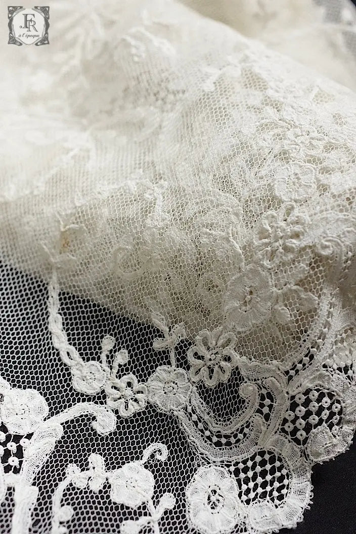 アンティークレース　dentelle ancienne アプリカッションアングレテール　430cm .FR a l'epoque