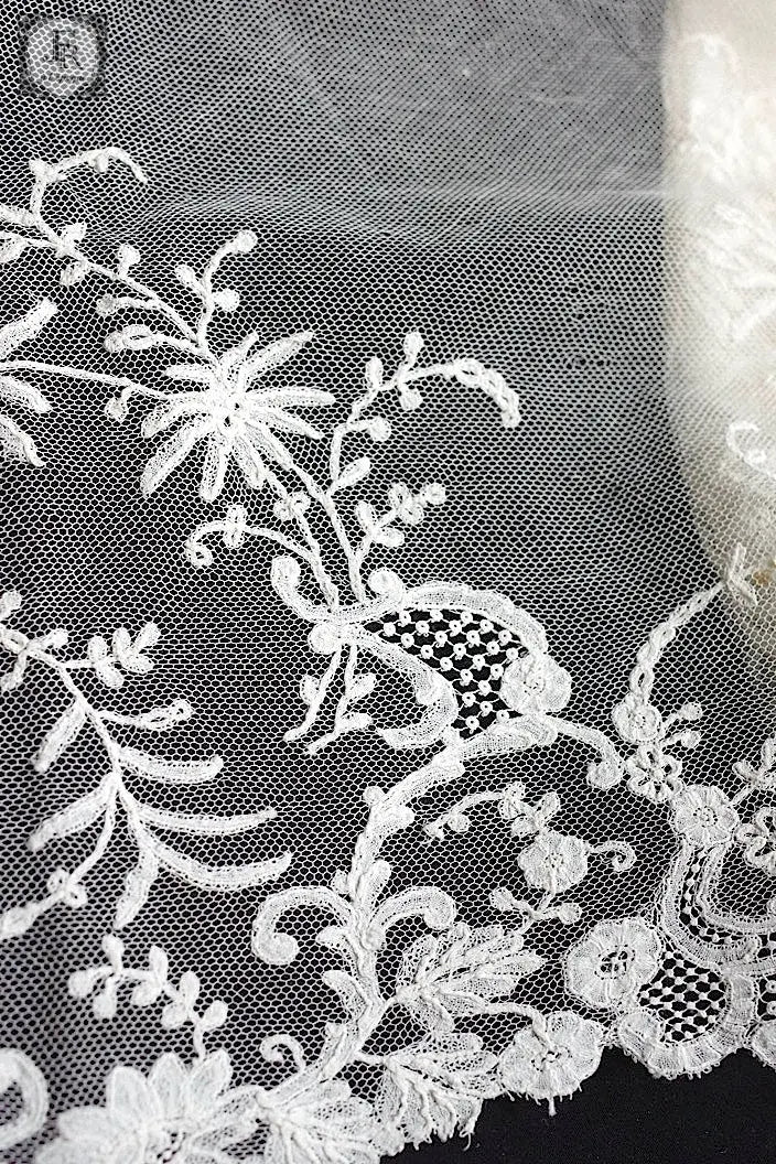 アンティークレース　dentelle ancienne アプリカッションアングレテール　430cm .FR a l'epoque