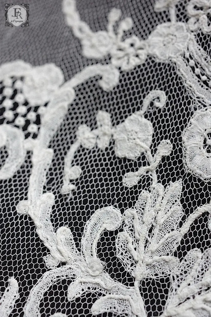 アンティークレース　dentelle ancienne アプリカッションアングレテール　430cm .FR a l'epoque