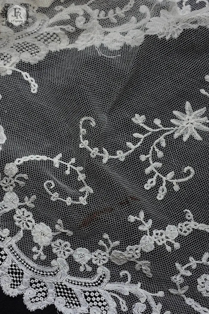 アンティークレース　dentelle ancienne アプリカッションアングレテール　430cm .FR a l'epoque