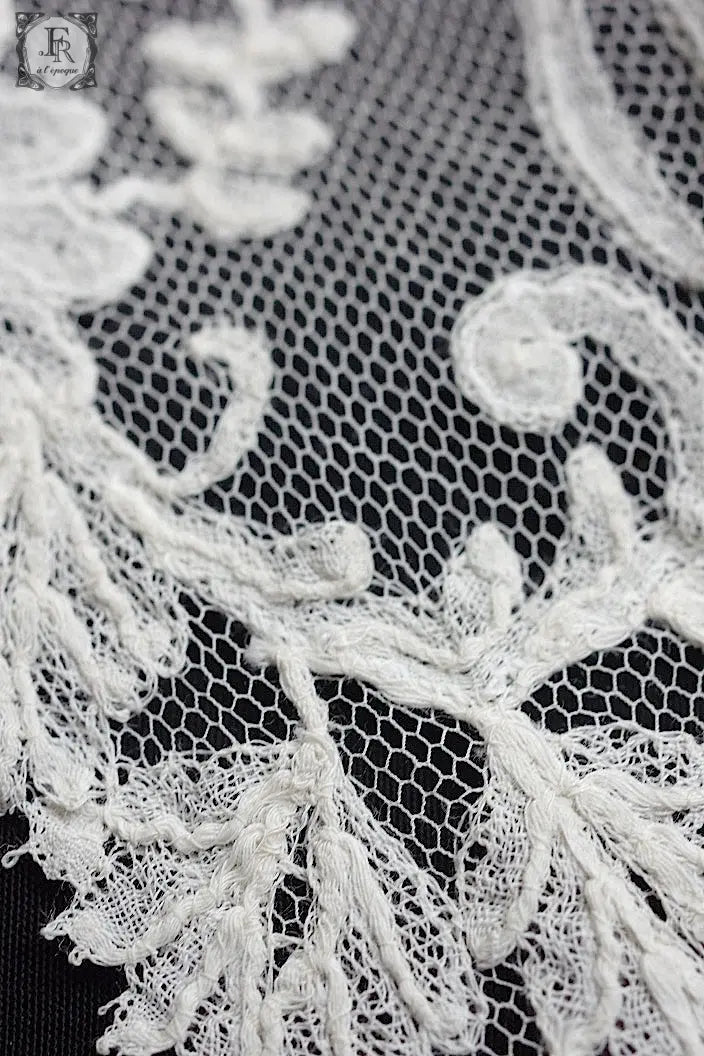 アンティークレース　dentelle ancienne アプリカッションアングレテール　430cm .FR a l'epoque