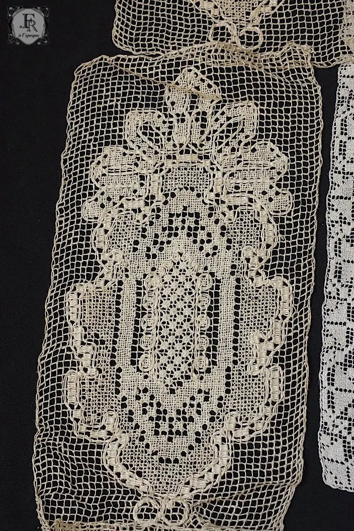 アンティークレース　dentelle ancienne モチーフ　8個 .FR a l'epoque