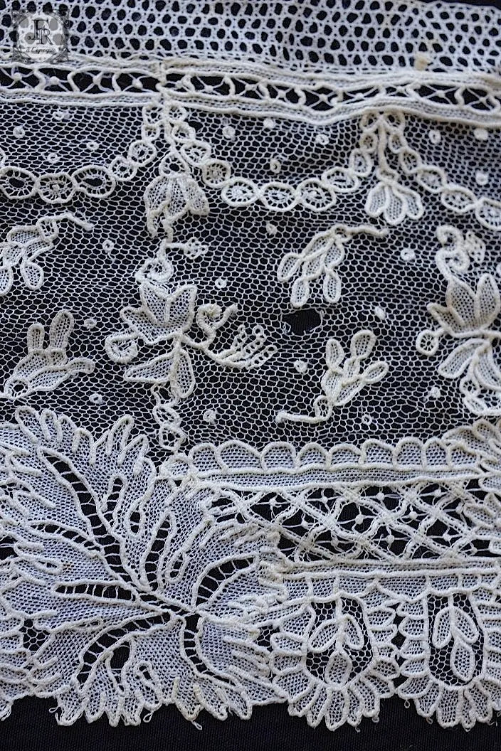 アンティークレース　dentelle ancienne ブリュクセル　93cm .FR a l'epoque