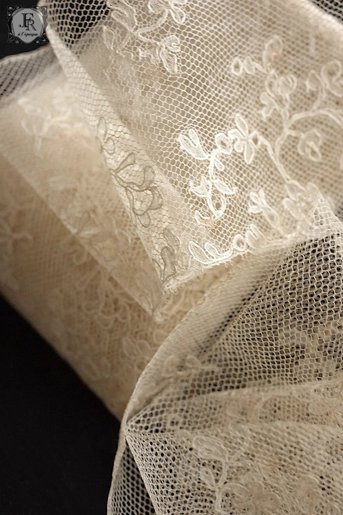 アンティークレース　dentelle ancienne antique lace  505cm .FR a l'epoque