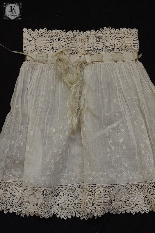 アンティークレース　dentelle ancienne antique lace 子供服　素材 .FR a l'epoque