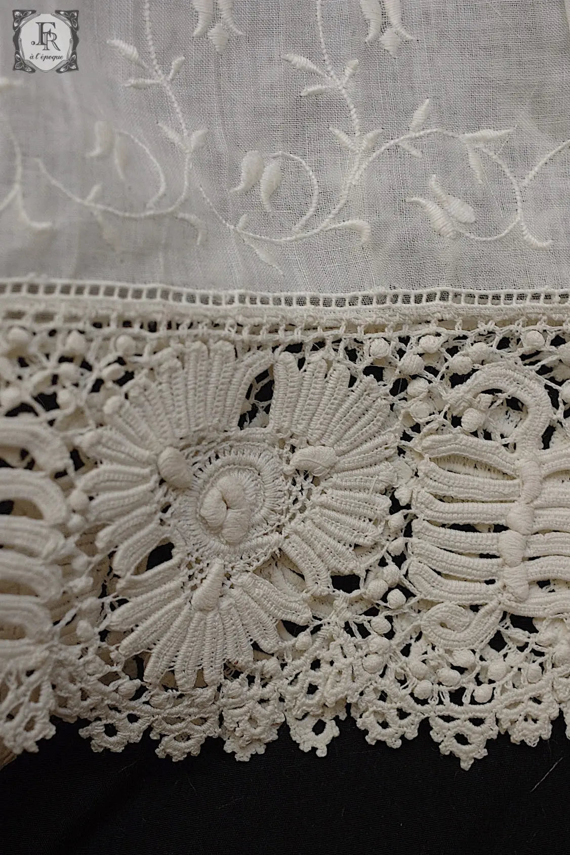 アンティークレース　dentelle ancienne antique lace 子供服　素材 .FR a l'epoque