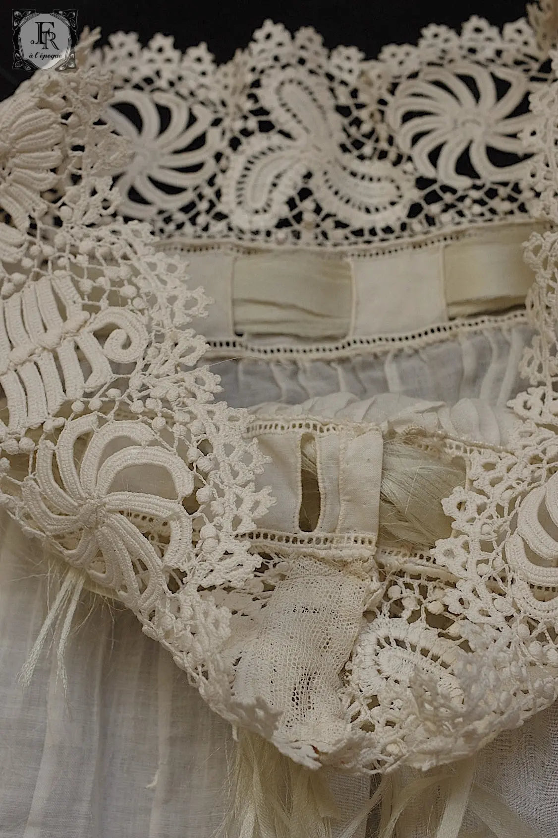 アンティークレース　dentelle ancienne antique lace 子供服　素材 .FR a l'epoque