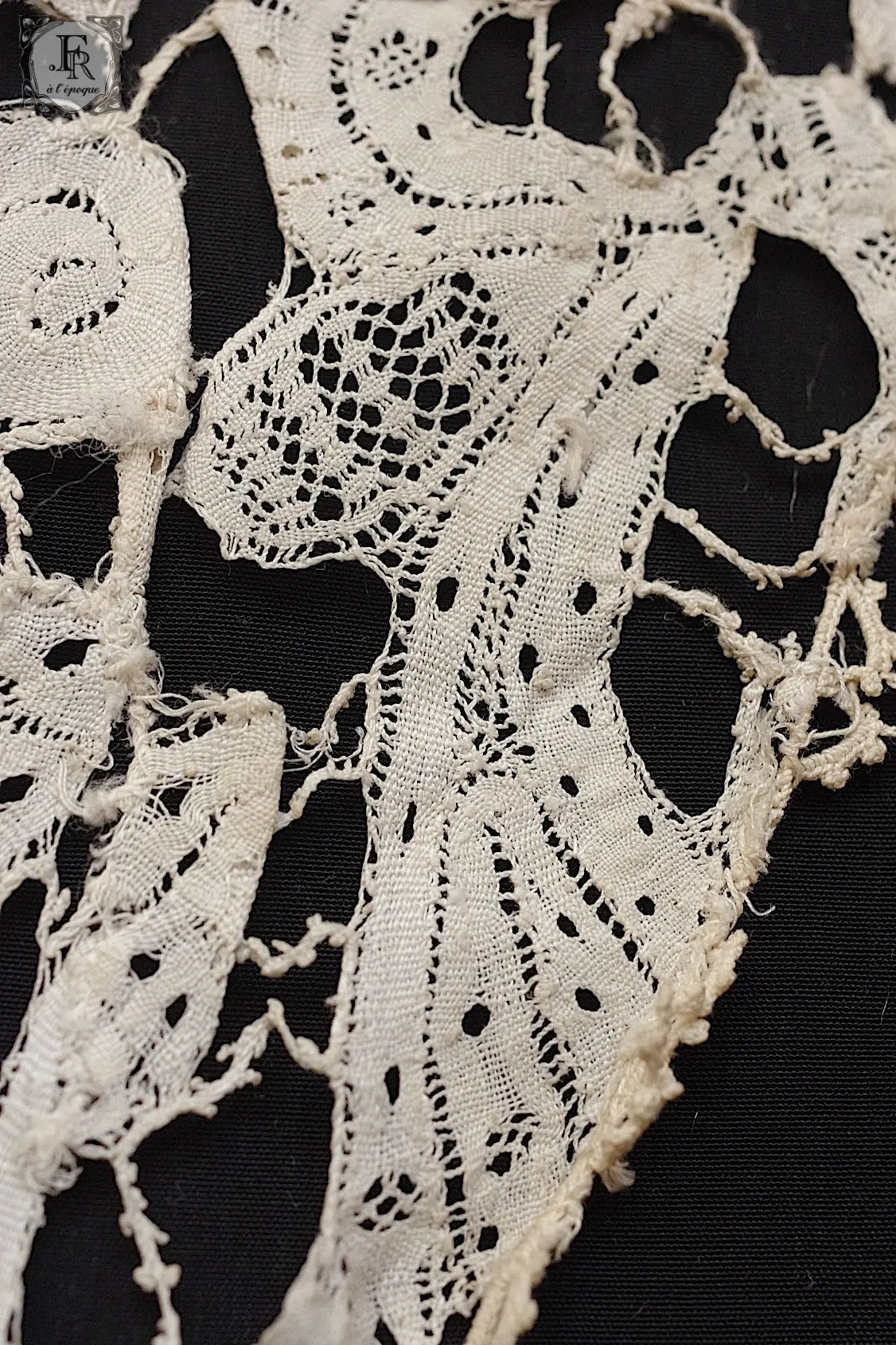 アンティークレース　dentelle ancienne antique lace ミラネーズ　ハギレ .FR a l'epoque