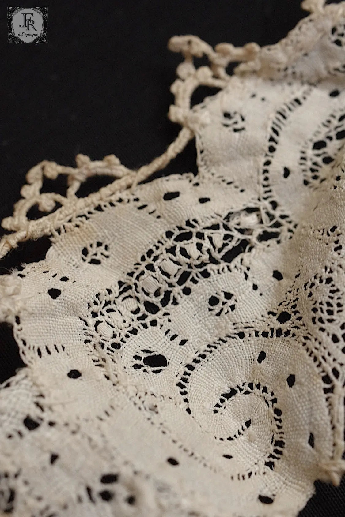 アンティークレース　dentelle ancienne antique lace ミラネーズ　ハギレ .FR a l'epoque