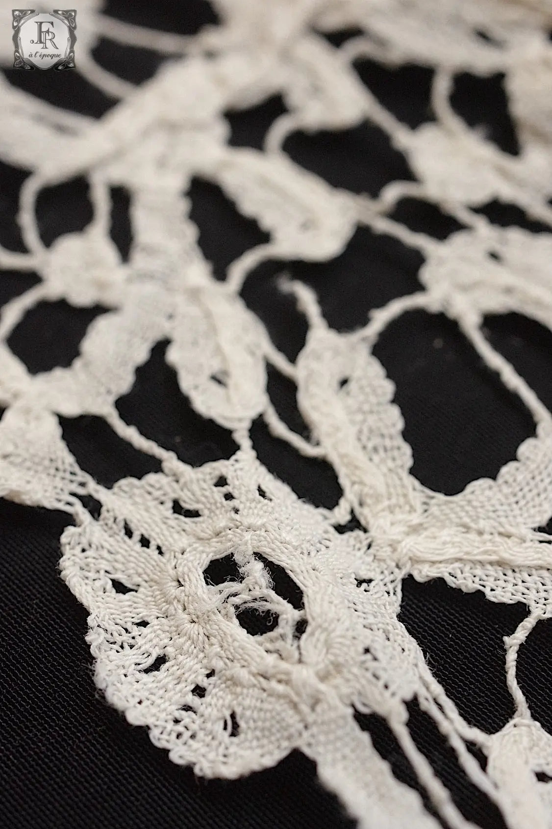 アンティークレース　dentelle ancienne antique lace ミラネーズ　ハギレ .FR a l'epoque