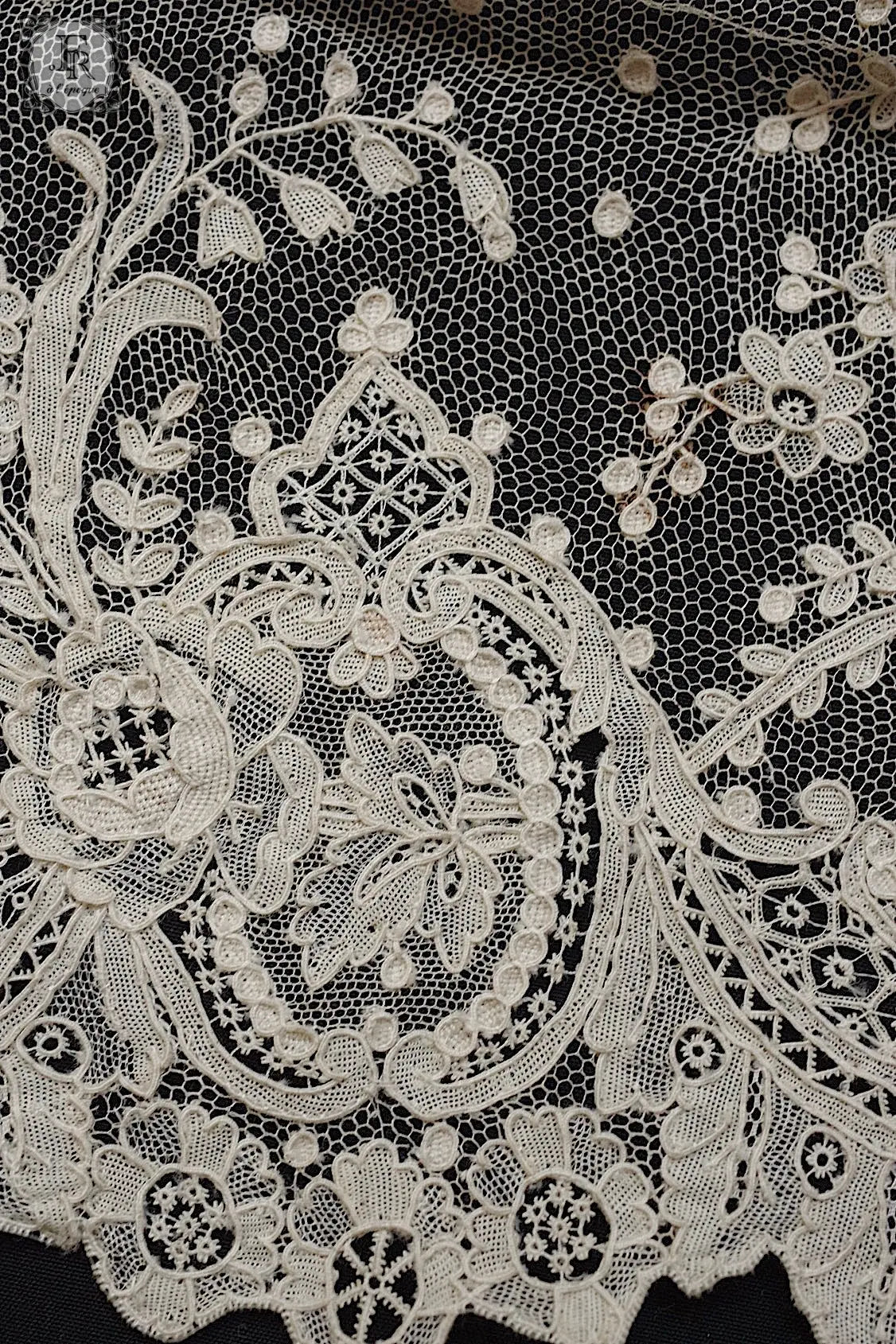 アンティークレース　dentelle ancienne antique lace アランソン .FR a l'epoque