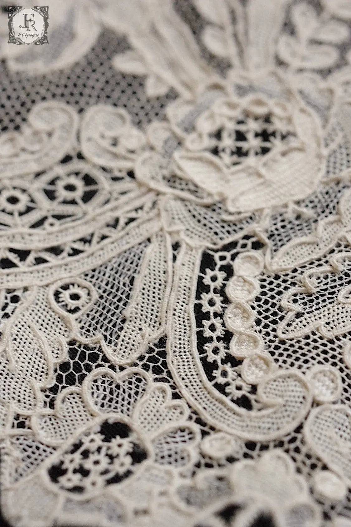 アンティークレース　dentelle ancienne antique lace アランソン .FR a l'epoque