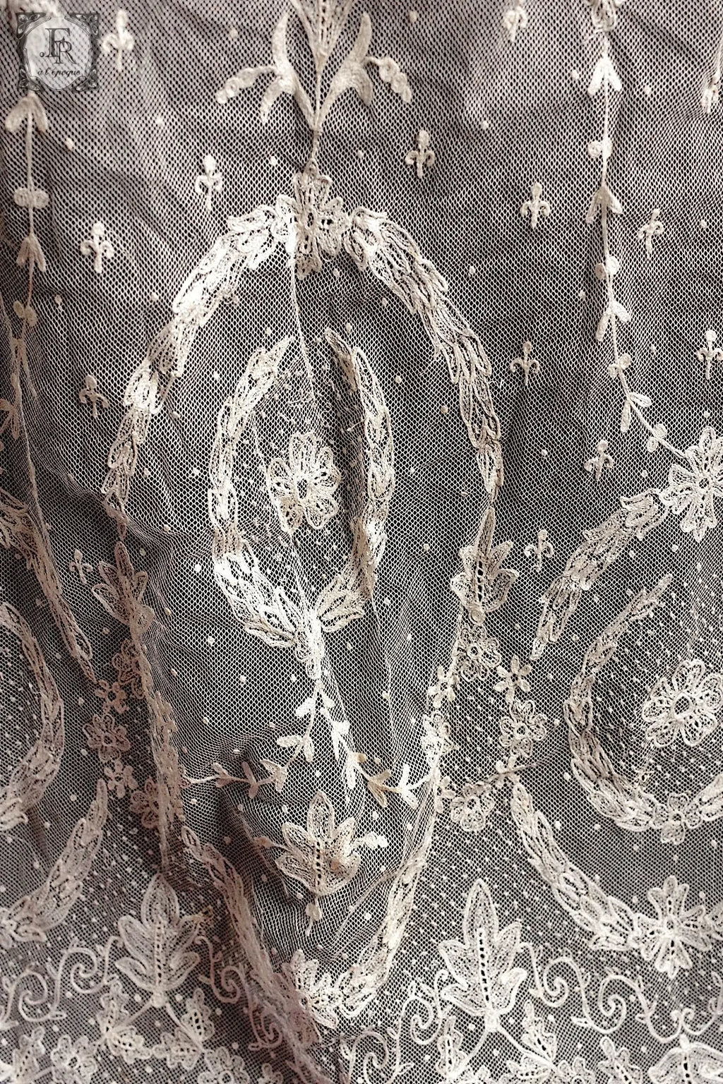 アンティークレース　dentelle ancienne antique lace 　装飾用 .FR a l'epoque