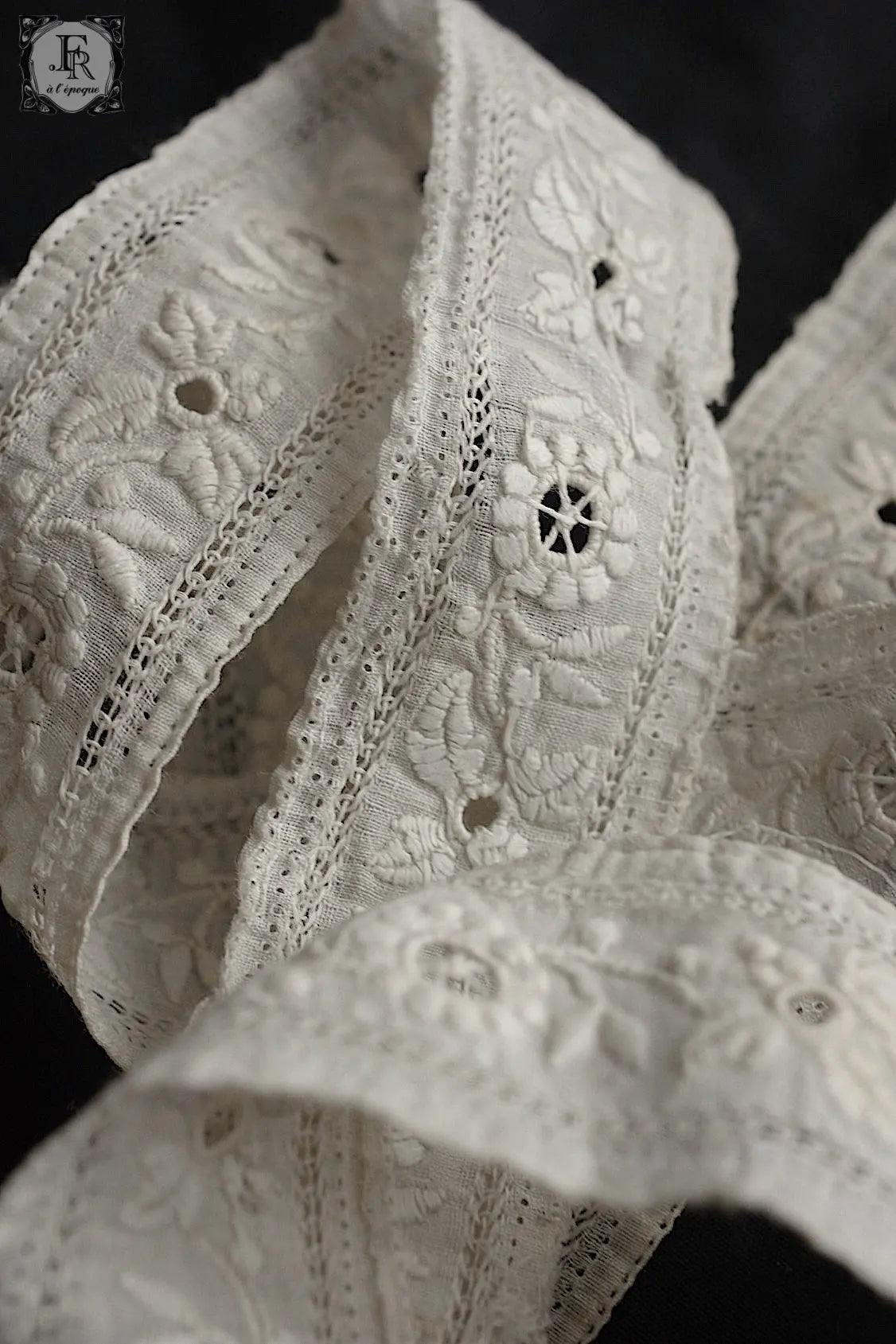 アンティークレース　dentelle ancienne antique lace  刺繍テープ .FR a l'epoque