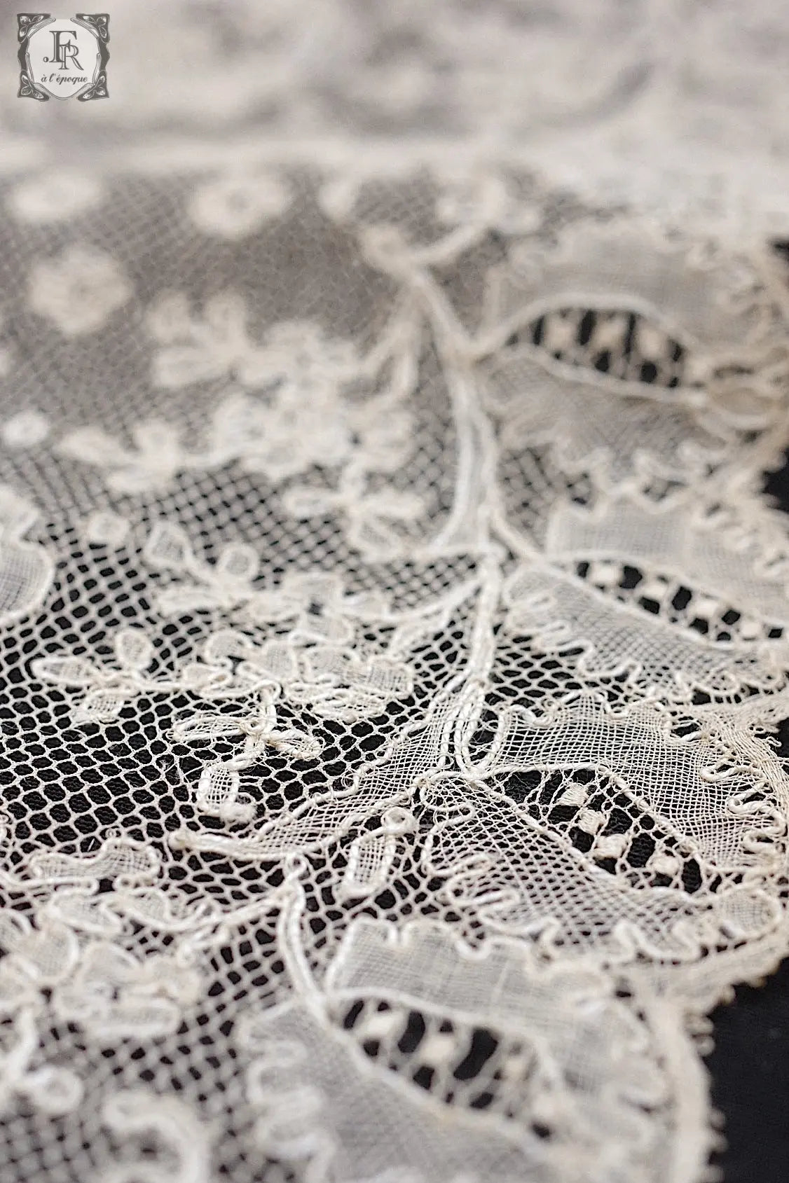 アンティークレース　dentelle ancienne antique lace ハンカチ1 .FR a l'epoque