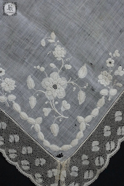 アンティークレース　dentelle ancienne antique lace ハンカチ2 .FR a l'epoque