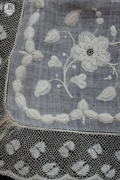 アンティークレース　dentelle ancienne antique lace ハンカチ2 .FR a l'epoque