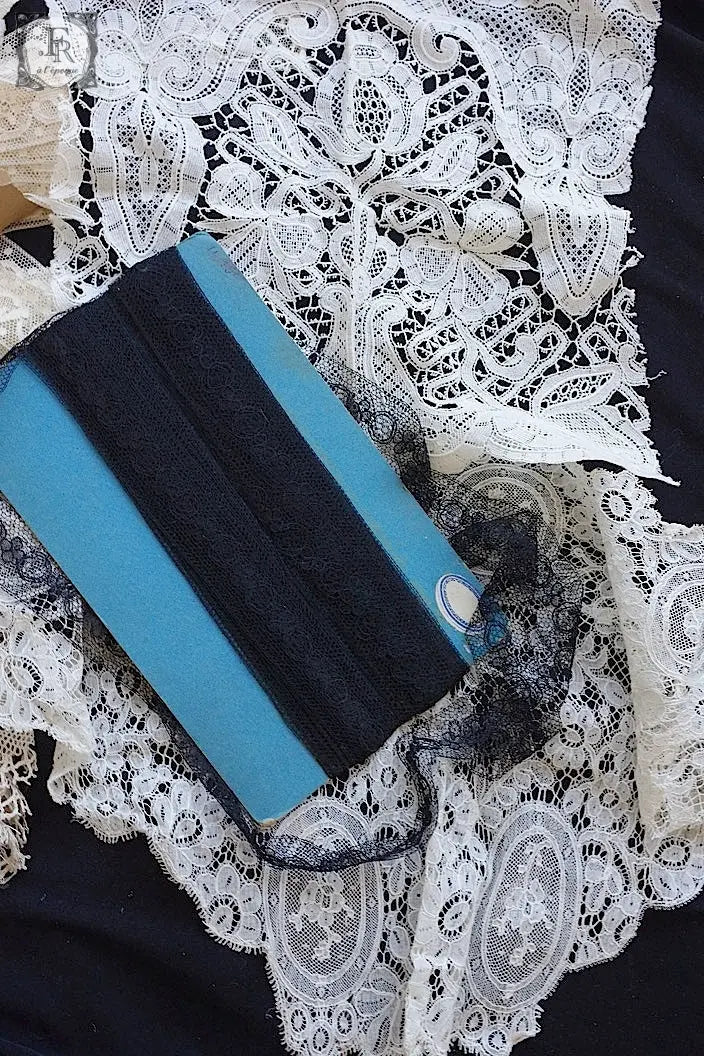 アンティークレース　dentelle ancienne lots 1 .FR a l'epoque