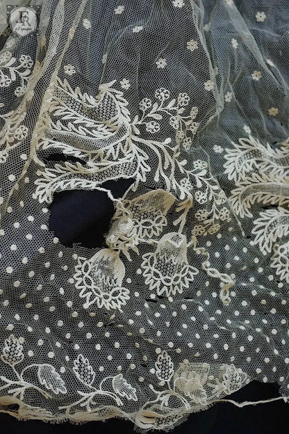 アンティークレース　dentelle ancienne lots 1 .FR a l'epoque