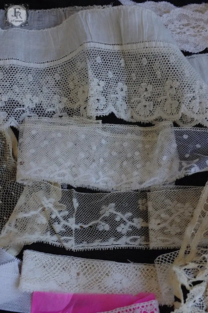 アンティークレース　dentelle ancienne lots 2 .FR a l'epoque