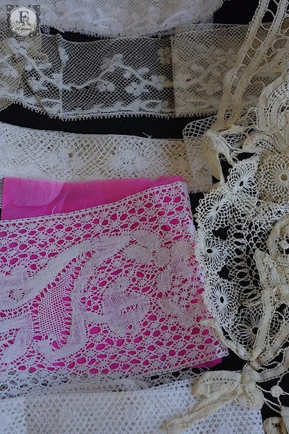 アンティークレース　dentelle ancienne lots 2 .FR a l'epoque