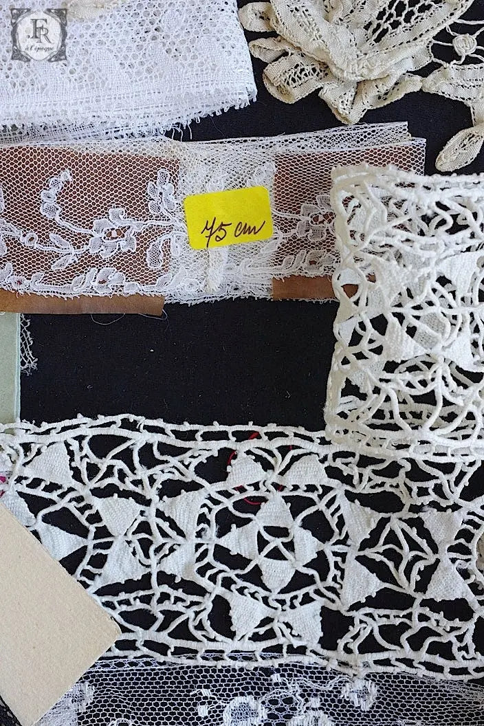 アンティークレース　dentelle ancienne lots 2 .FR a l'epoque