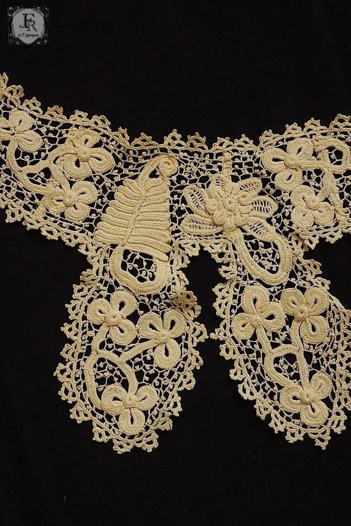 アンティークレース　dentelle ancienne　クロシェ襟 .FR a l'epoque