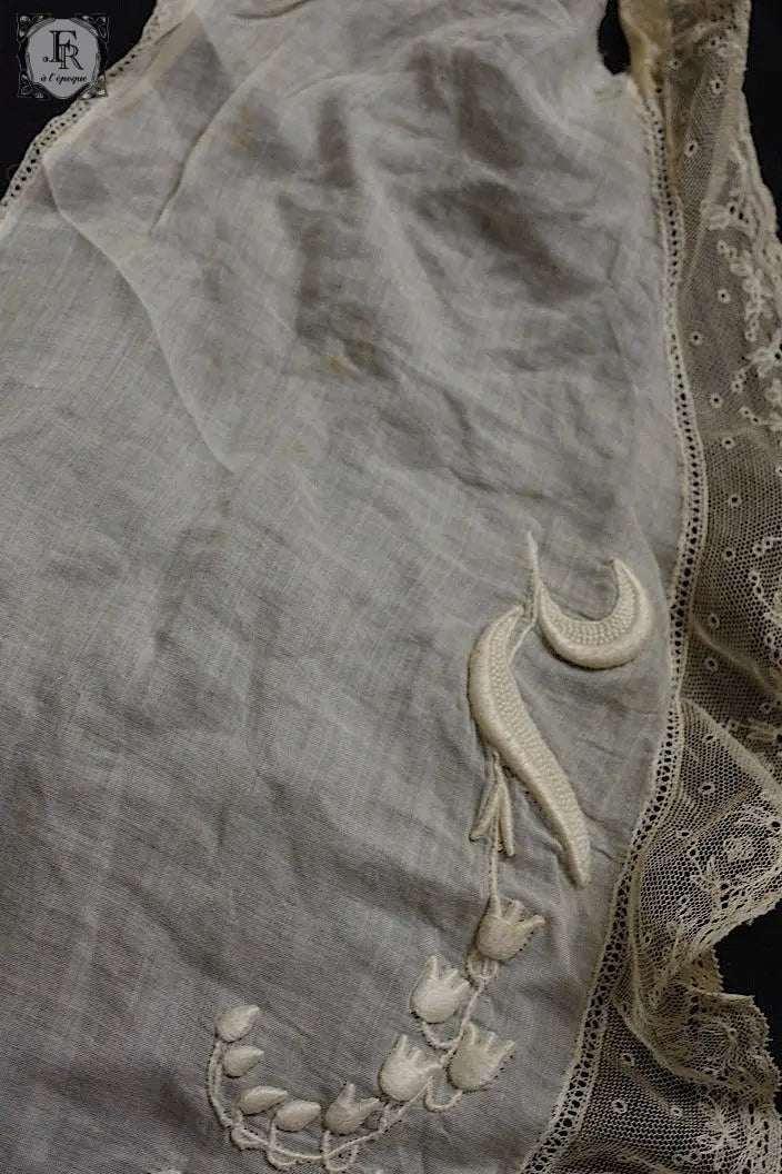 アンティークレース　dentelle ancienne　襟型　ジャボ型 .FR a l'epoque