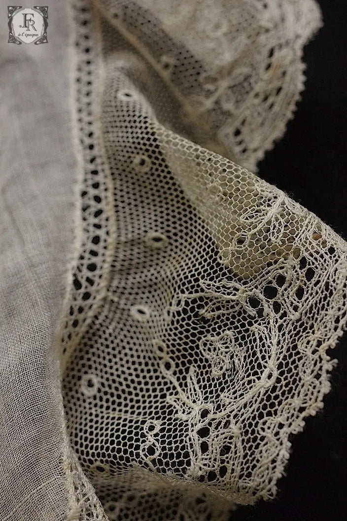 アンティークレース　dentelle ancienne　襟型　ジャボ型 .FR a l'epoque