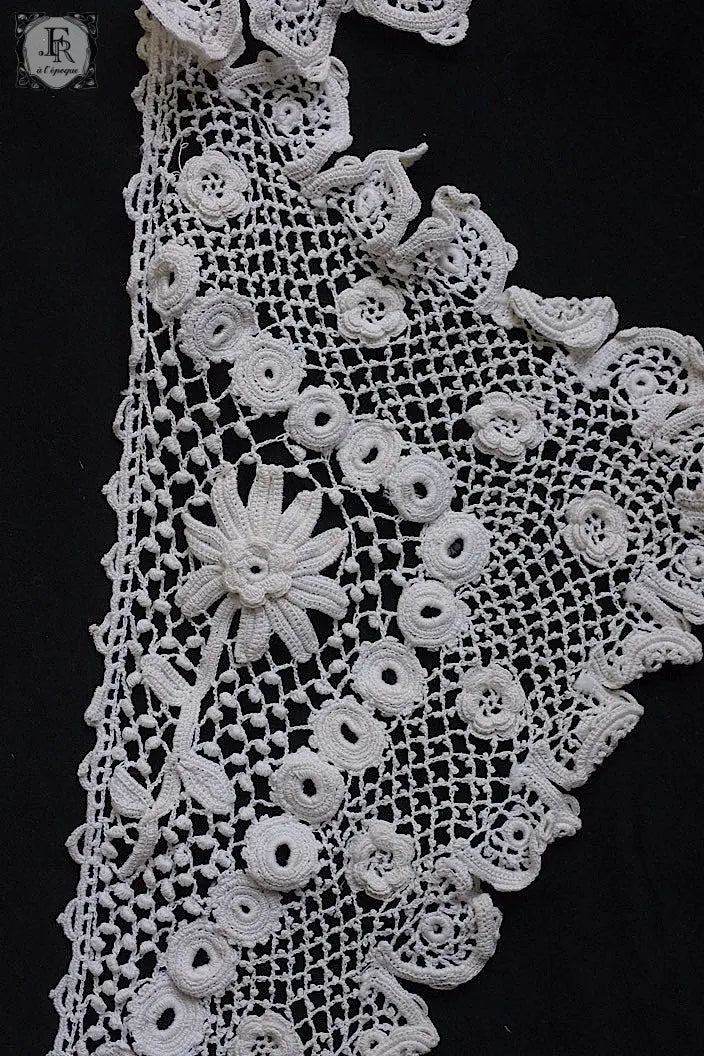 アンティークレース　dentelle ancienne　クロシェレース襟 .FR a l'epoque