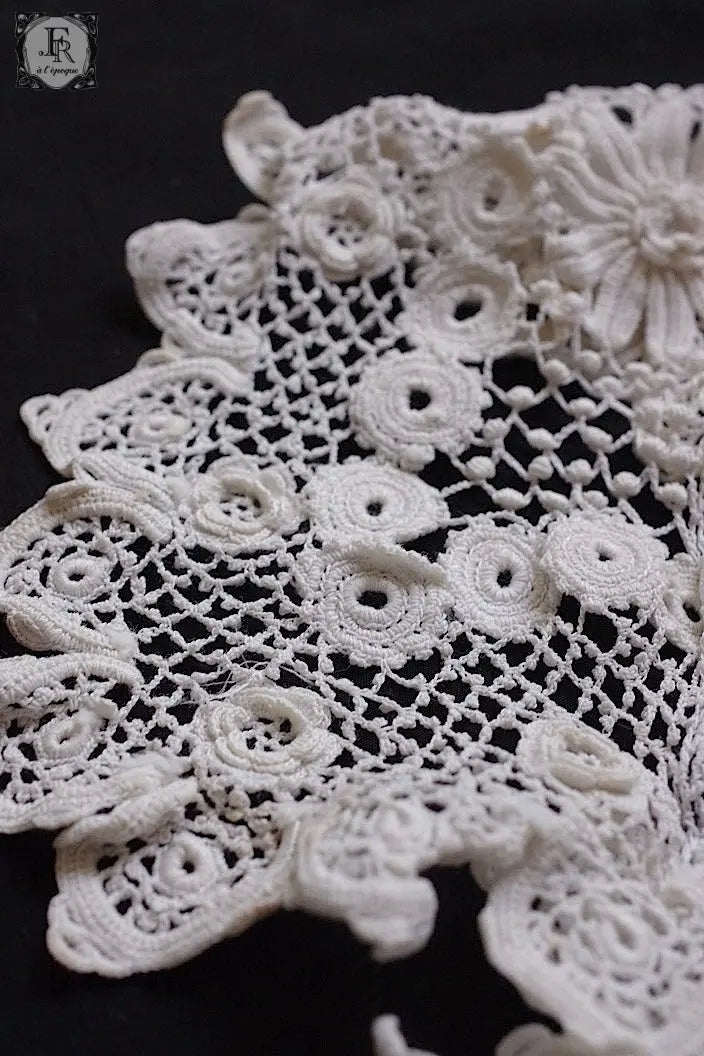 アンティークレース　dentelle ancienne　クロシェレース襟 .FR a l'epoque