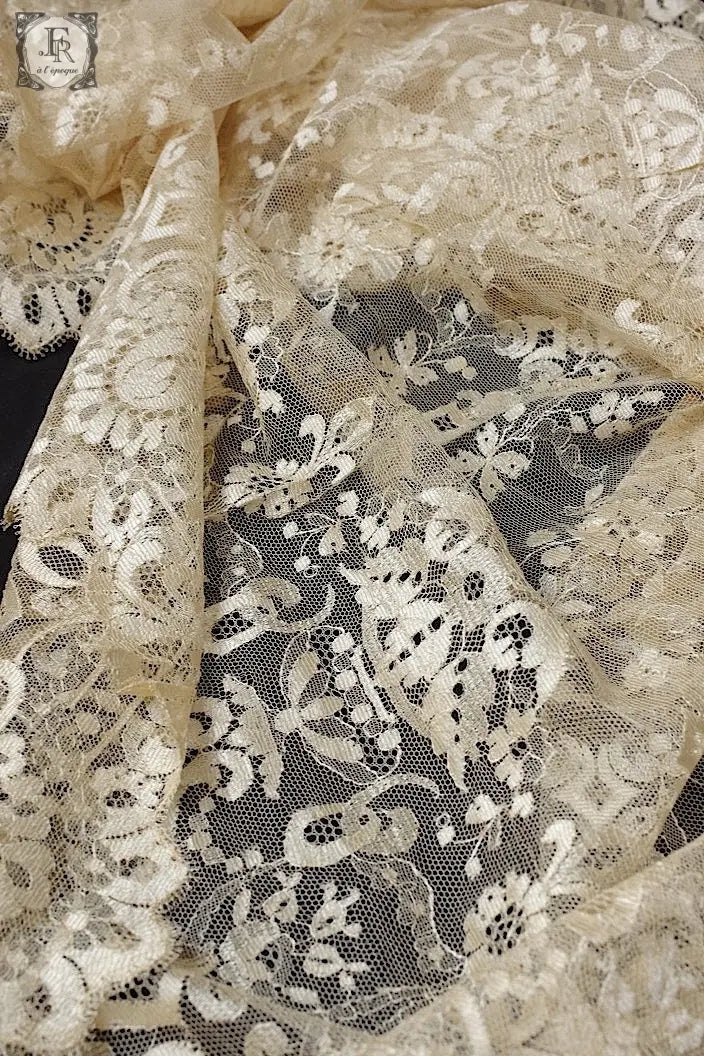 アンティークレース　dentelle ancienne　ブロンドレース　ショール .FR a l'epoque