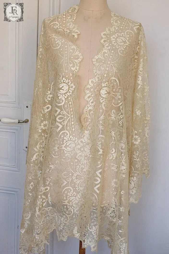 アンティークレース　dentelle ancienne　ブロンドレース　ショール .FR a l'epoque