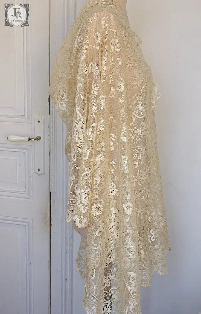 アンティークレース　dentelle ancienne　ブロンドレース　ショール .FR a l'epoque