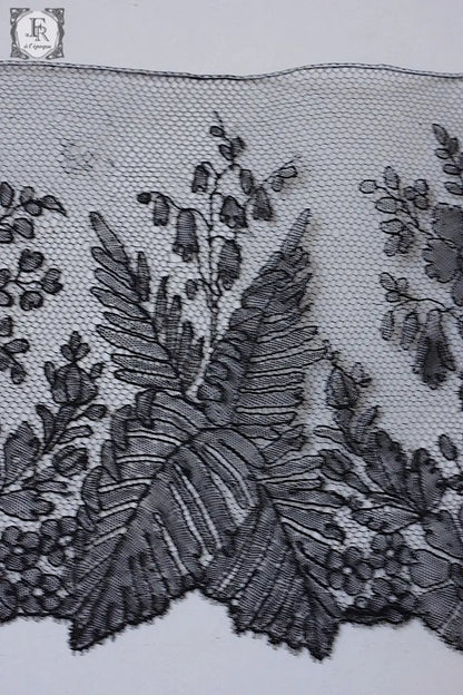 アンティークレース　dentelle ancienne　シャンティイレース .FR a l'epoque
