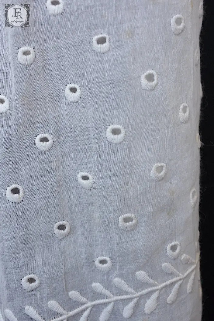 アンティークレース　dentelle ancienne　スカート素材 .FR a l'epoque