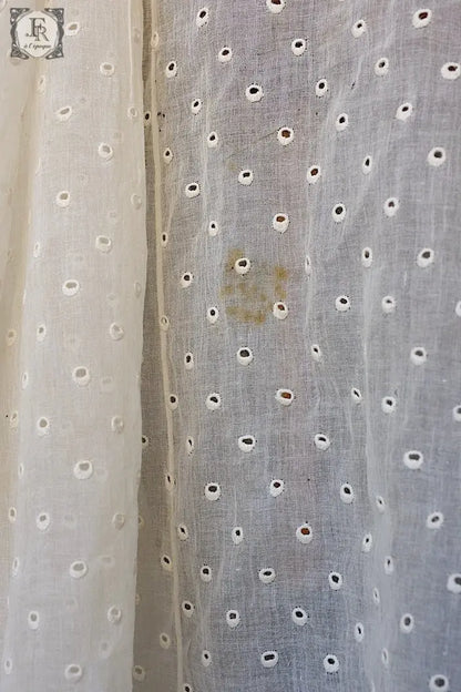 アンティークレース　dentelle ancienne　スカート素材 .FR a l'epoque