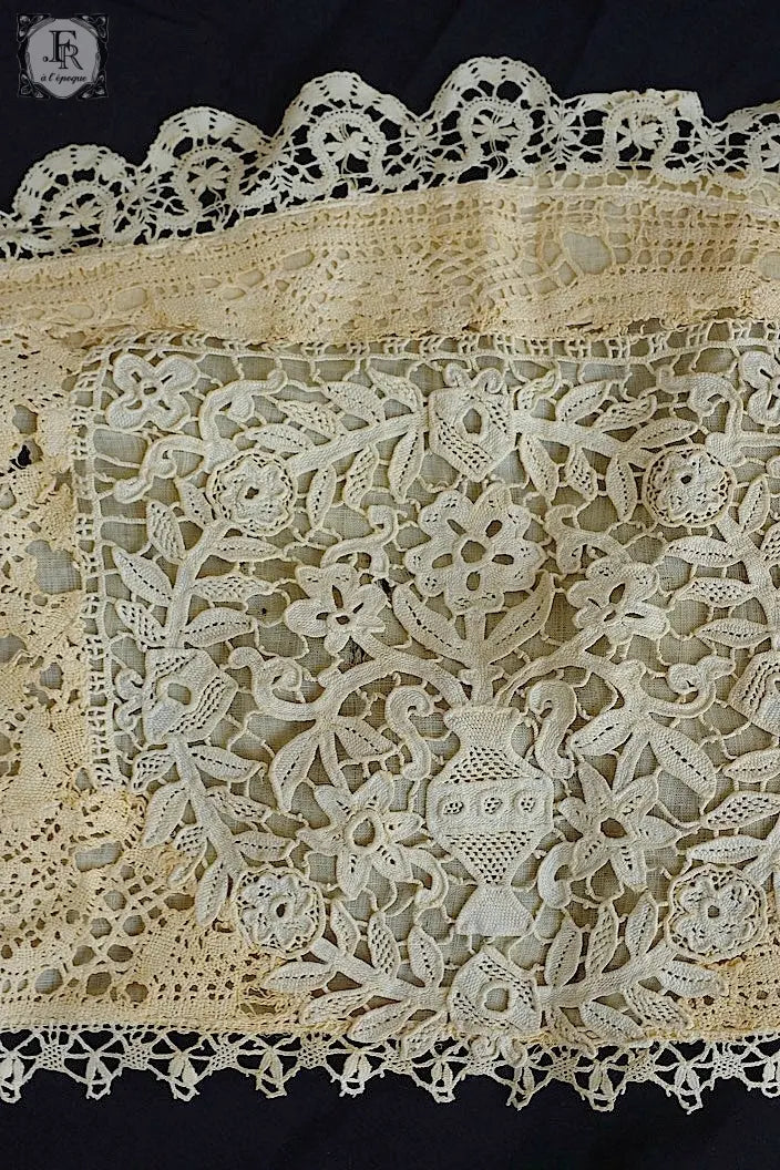 アンティークレース　dentelle ancinne カバー＋クロス .FR a l'epoque