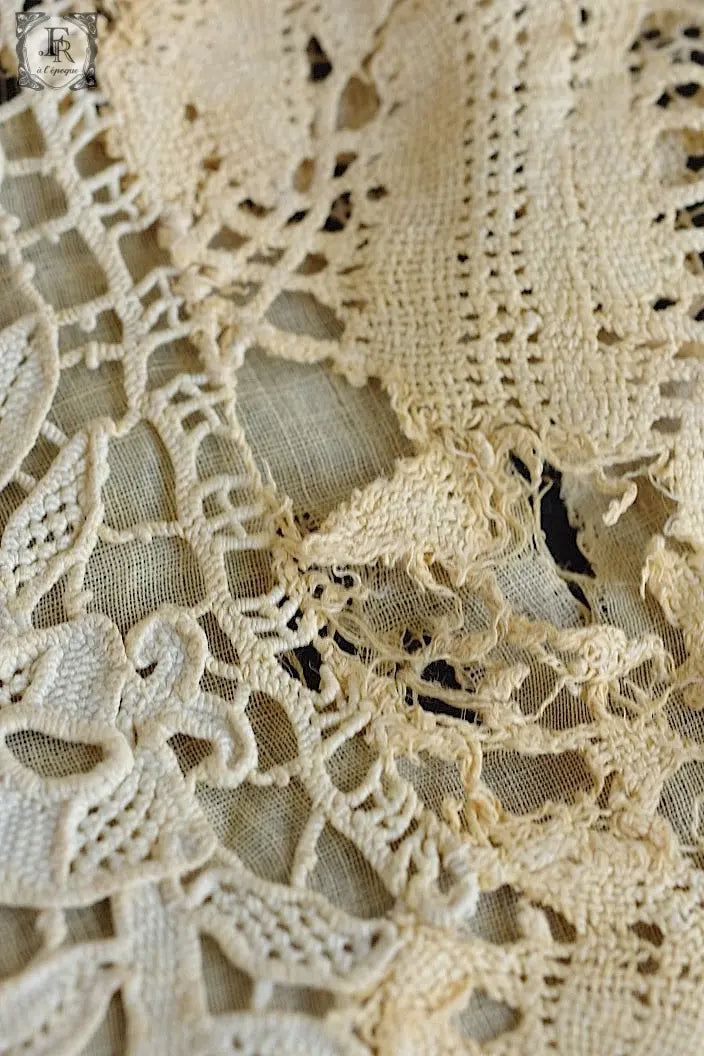 アンティークレース　dentelle ancinne カバー＋クロス .FR a l'epoque