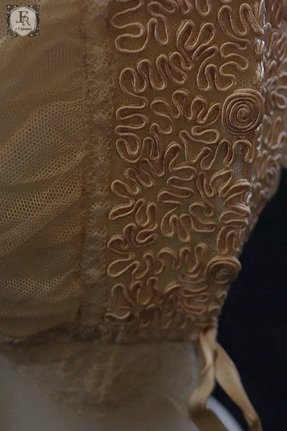アンティークレース　dentelle ancinne　bonnet .FR a l'epoque